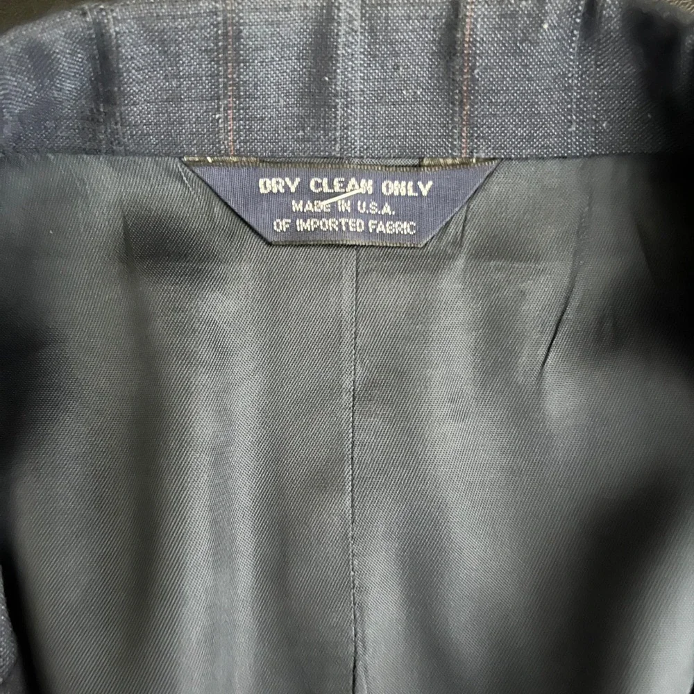 Kuppenheimer 2-Piece Suit Mens 46R 44x30 Navy Blue Pinstripe Vintage Wool USA